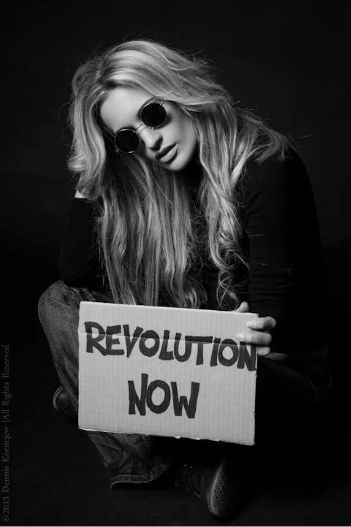 REvolution now