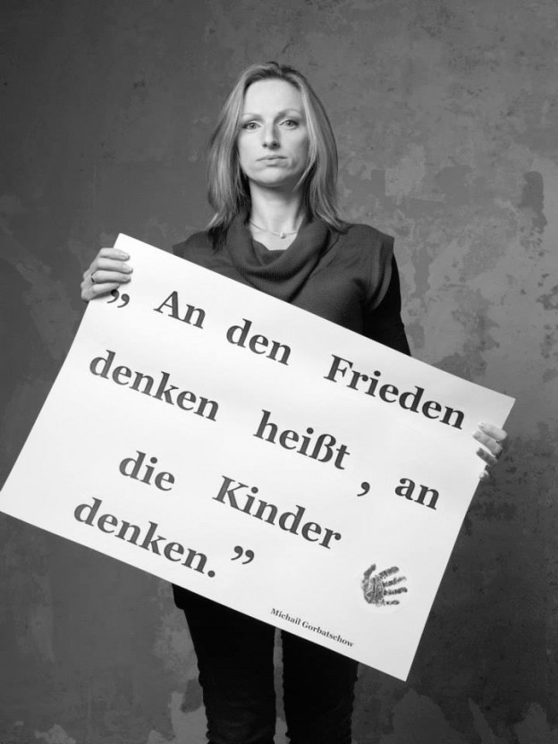 10352207_856148451086608_949246403121297707_n