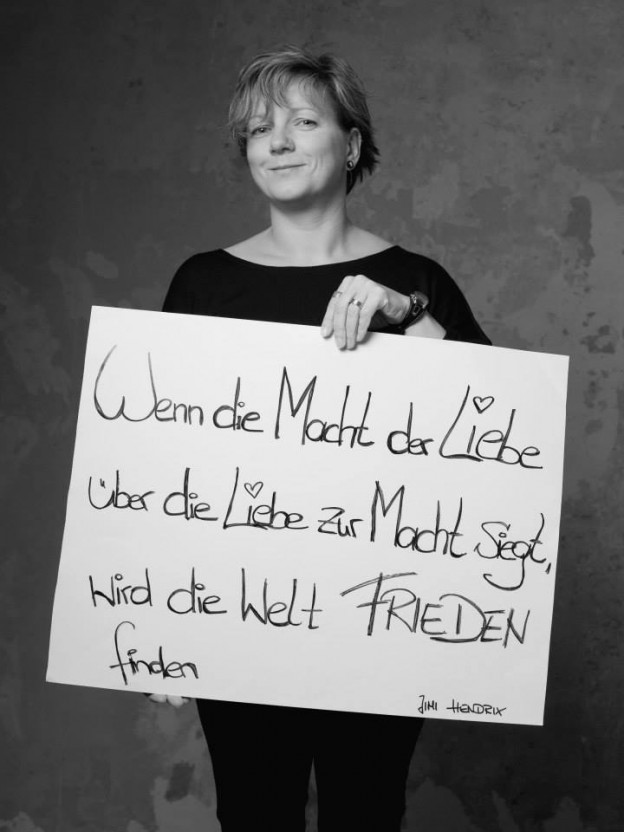 1424322_860047607363359_7920828303664916276_n