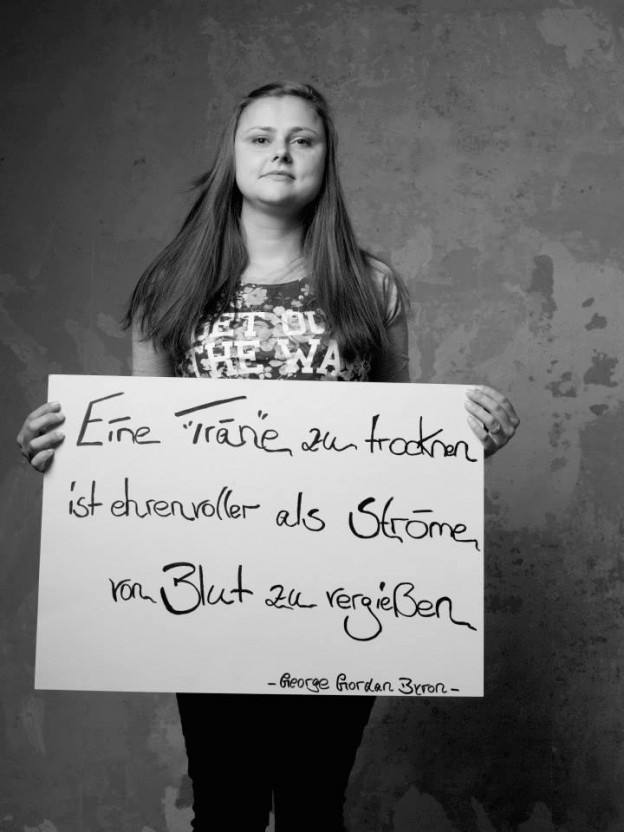 541532_856149351086518_7931380657122162701_n