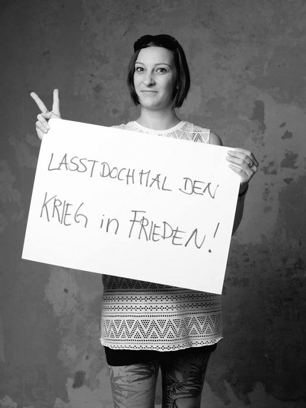 983805_833408193360634_1740675055848578620_n